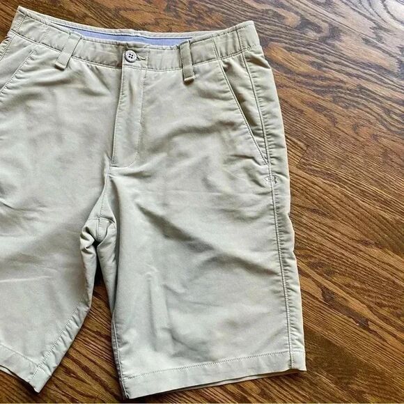 Under Armour Drive Shorts mens 32 W performance fabric - Picture 3 of 9